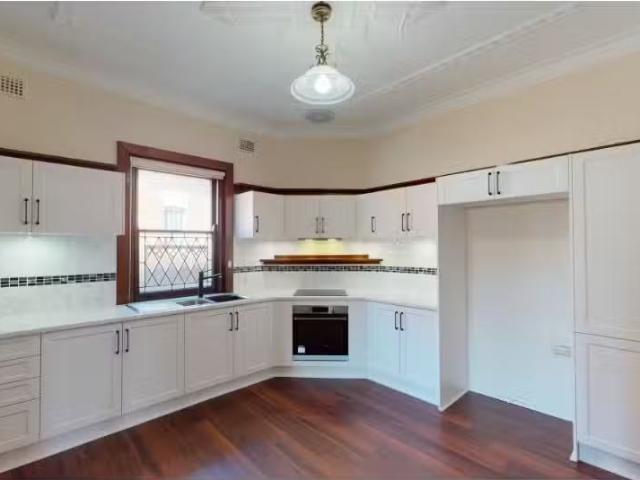 Charming 1/6 Gordon Avenue, Hamilton Apartment for rent Liste.