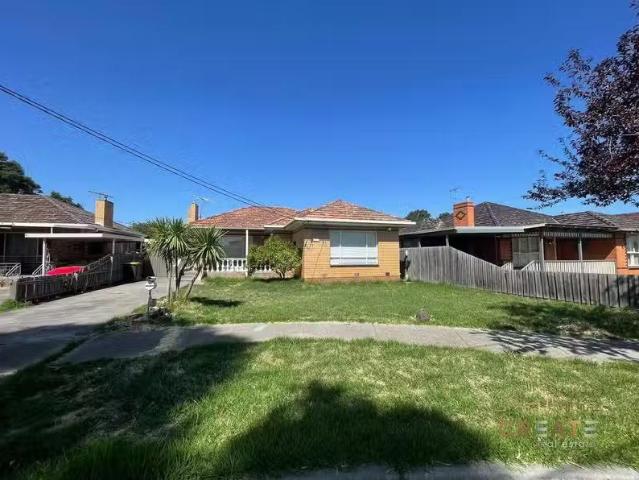 Rental! 16 Kathleen Court, Sunshine VIC 3020