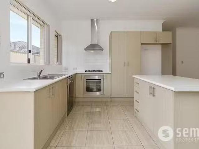 Rental! 16 Minter Way, Aubin Grove, WA 6164