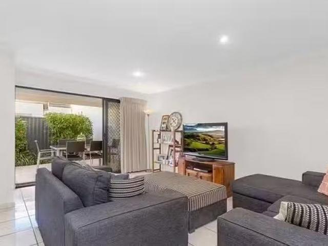 Cozy 17/50 Ryans Road, Northgate, QLD 4013