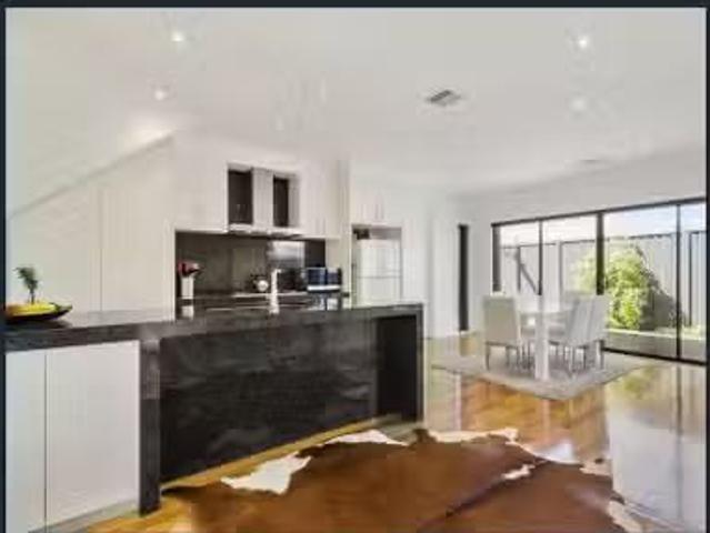Rental! 189 Hudsons Road, Spotswood VIC 3015