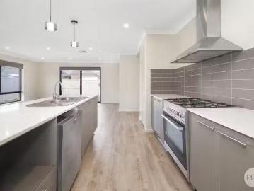 For Rent! 18 Carbine Drive, Alfredton, VIC 3350