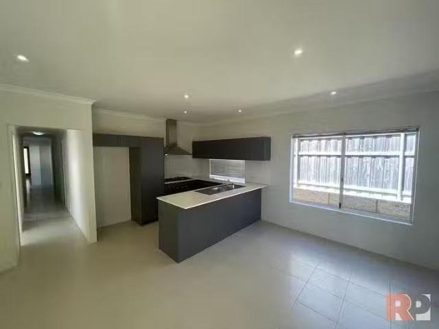 Deal! 18 Everlasting Road, Yanchep, WA 6035