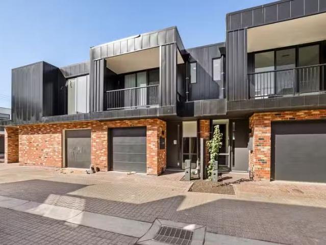 Just in! 18 Foundry Lane, Bowden, SA 5007 House for Rent