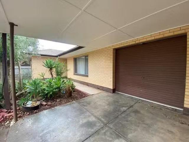 Cheap 18 Shipton Street, Elizabeth, SA 5112