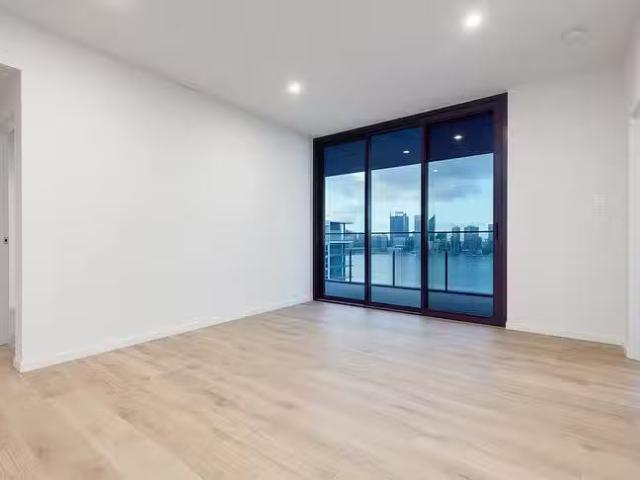 Nice 1902/99 Mill Point Road, South Perth, WA 6151
