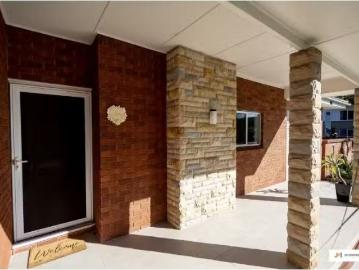 Nice 191 Brisbane Water Drive, Point Clare House for rent Lis.