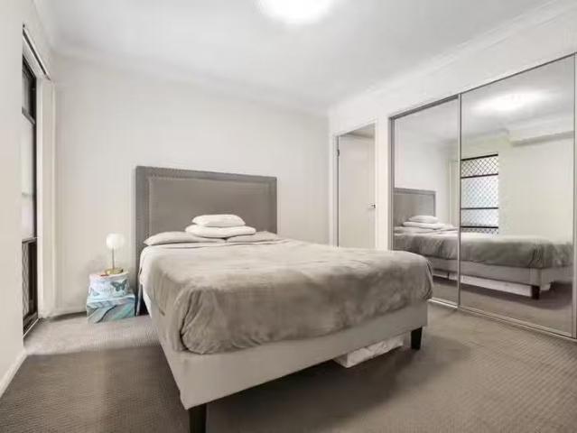 Cozy 19/35 Hamilton road, MOOROOKA, QLD 4105 Apartment for R.