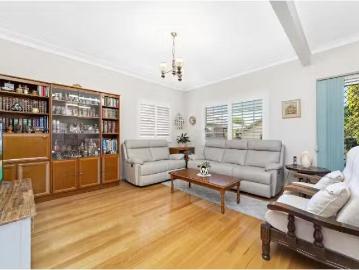Deal! 194 Gibson Avenue, Padstow House for rent Listed by Jac.