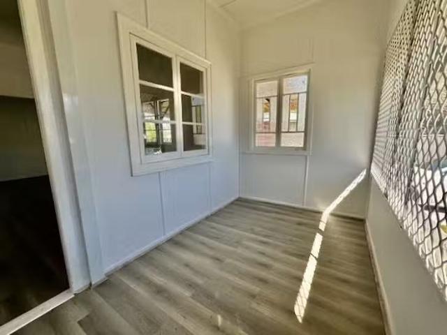 New 198 South Station Road, Silkstone, QLD 4304