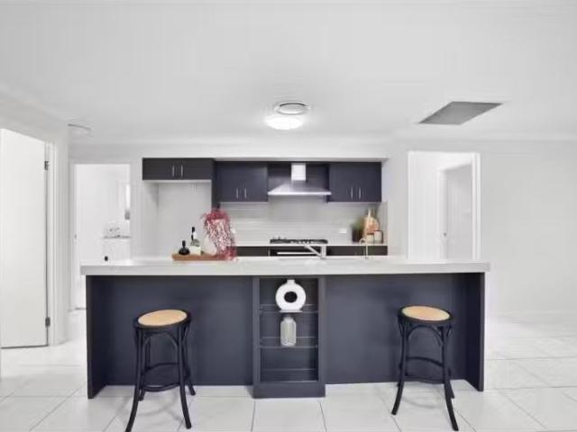 Rental! 19 Courtney Loop, Oran Park House for rent Listed by.
