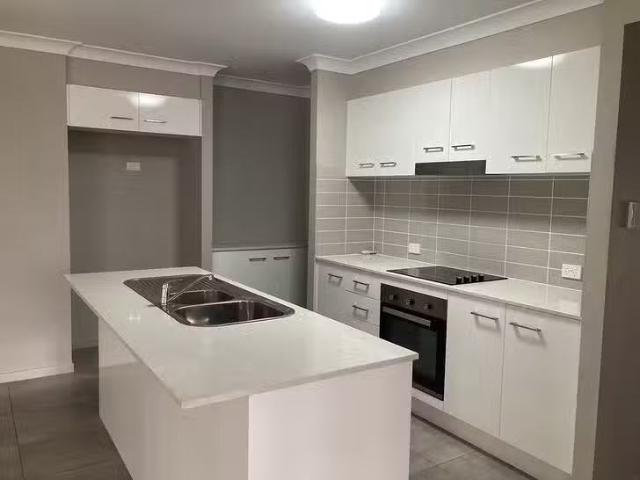 For Rent! 19 Firetail Avenue, Regency Downs, QLD 4341
