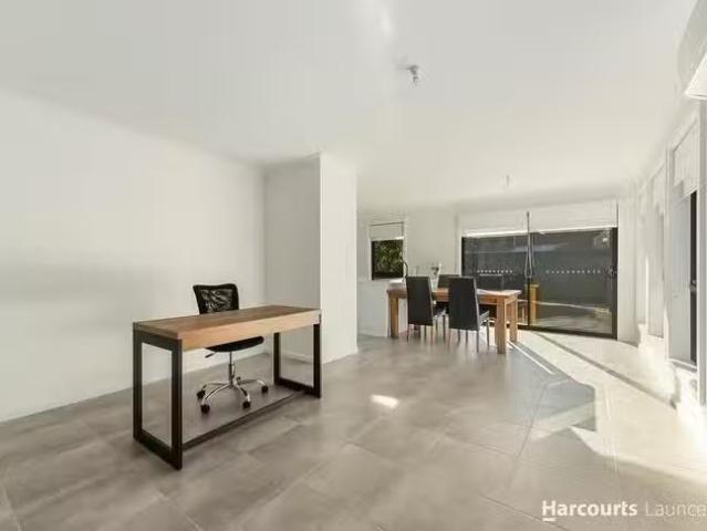 Unique 19 Marion Avenue, Newstead, TAS 7250