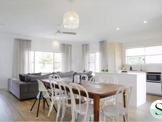 New 19 Pacific Drive, Swansea Heads House for rent Listed by.