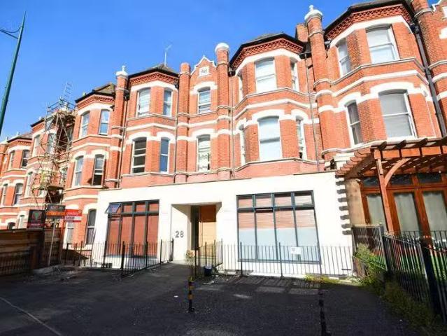 New 1 BA Studio flat for rent in 28 St. Peters Road, Bournemou.
