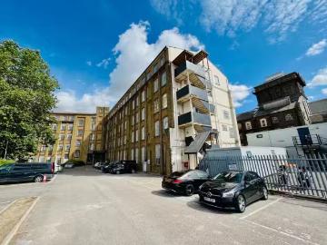 New 1 BA 1 bedroom apartment for rent in Ashby House, Brook St.