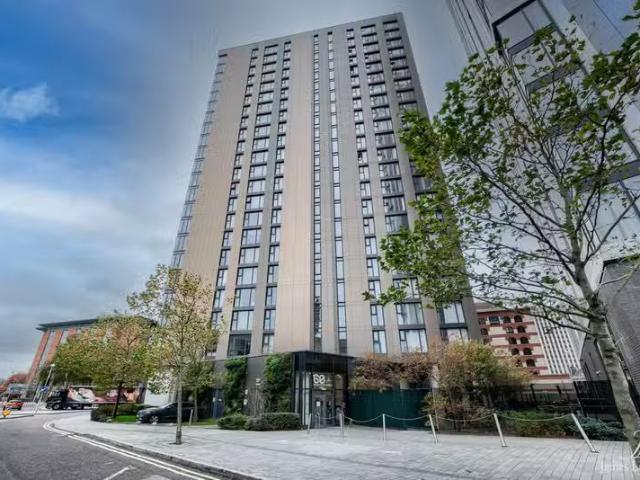 Deal! 1 BA 1 bedroom apartment for rent in The Bank Tower 1, 6.