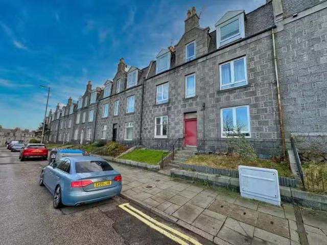 Unique 1 BA 1 bedroom flat for rent in Menzies Road, Torry, Ab.