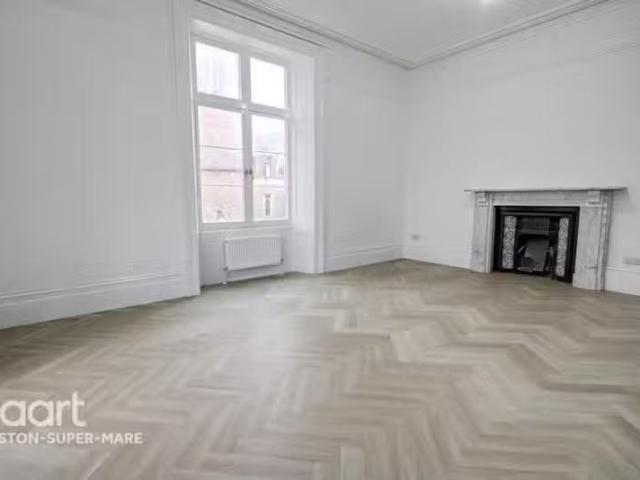 Unique 1 BA 1 bedroom flat for rent in Lower Church Road, WEST.