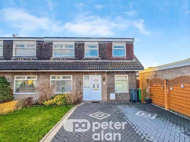 Charming 1 BA 1 bedroom house share for rent in Bruce Knight C.