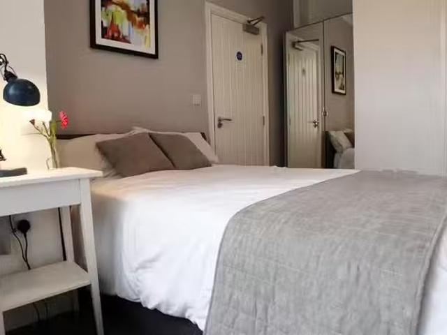 Unique 1 BA 1 bedroom house share for rent in Norfolk Road, Er.