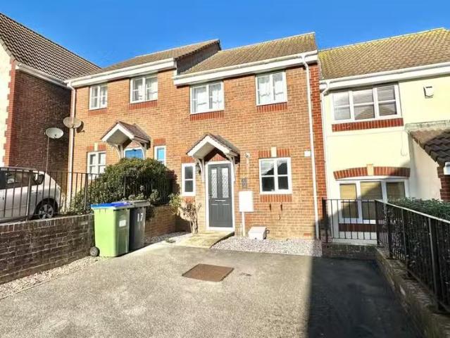 Cheap 1 BA 2 bedroom terraced house for rent in Harbour View R.