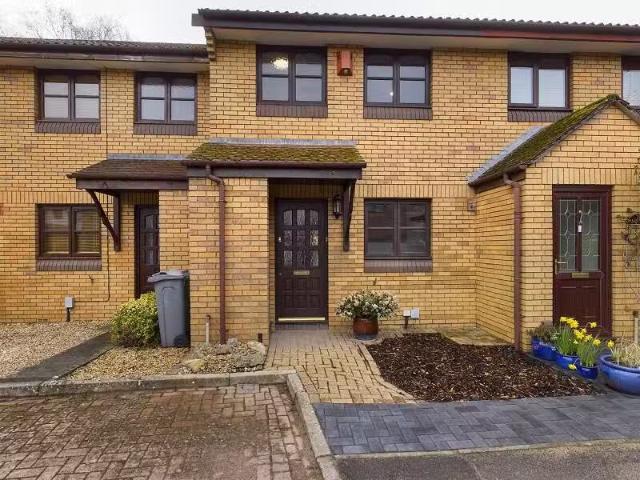 Charming 1 BA 2 bedroom terraced house for rent in Penydarren.