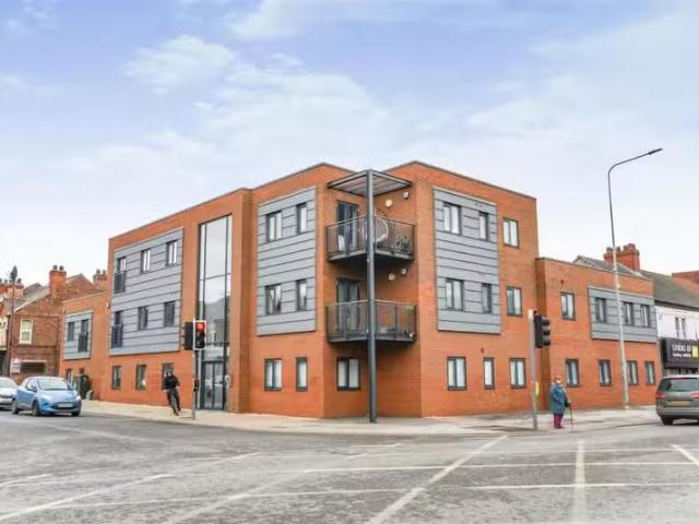 Cheap 1 BA 2 bedroom apartment for rent in Mary Street, Sparth.