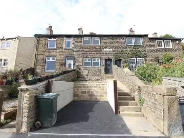 Just in! 1 BA 2 bedroom cottage for rent in Sykes Head, Oakwor.