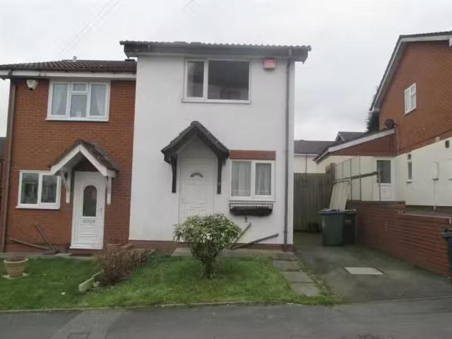 Cheap 1 BA 2 bedroom end of terrace house for rent in Dingle S.