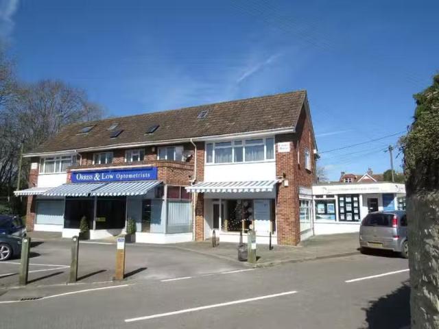 Rental! 1 BA 2 bedroom flat for rent in Woodborough Road, Wins.