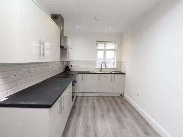 Cozy 1 BA 2 bedroom maisonette for rent in The Oval, Sidcup, D.