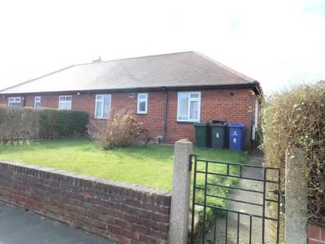 Nice 1 BA 2 bedroom semi detached bungalow for rent in Wilsic.