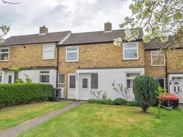 Unique 1 BA 3 bedroom terraced house for rent in Westfield, Ha.