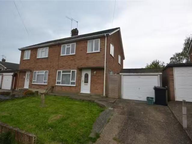Unique 1 BA 3 bedroom semi detached house for rent in Alder Dr.