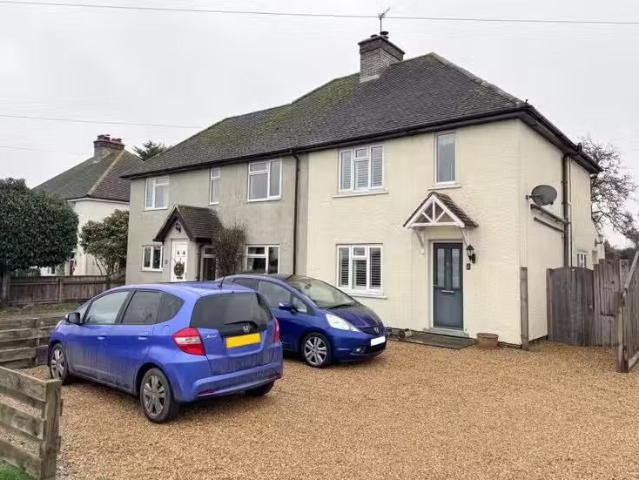 Deal! 1 BA 3 bedroom semi detached house for rent in Gazeley R.
