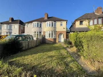 New 1 BA 3 bedroom semi detached house for rent in Higgins Lan.