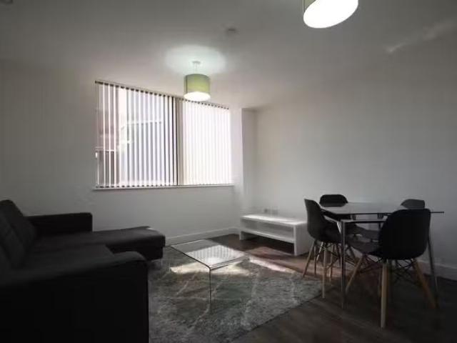 Just in! 1 bedroom apartment for rent in Broadway, Broad Stree.