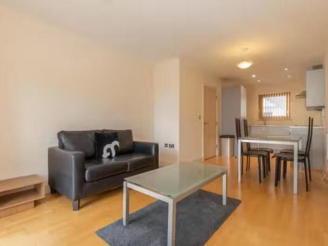 Just in! 1 bedroom apartment for rent in Temple House, Temple.