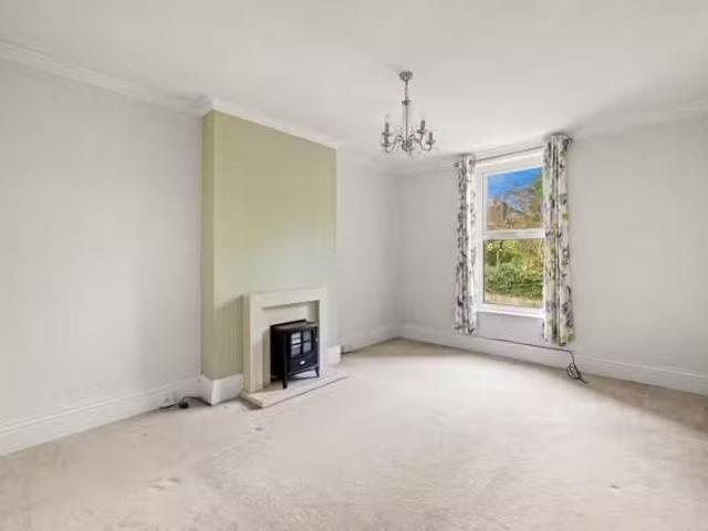Cozy 1 bedroom flat for rent in Kingsnorth Gardens, Folkestone.
