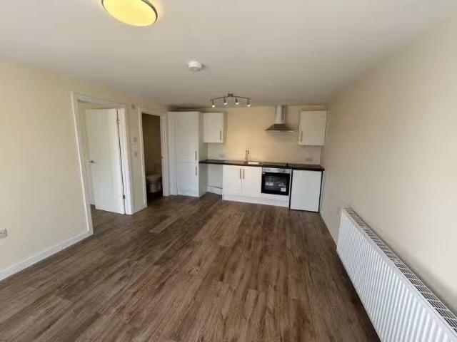 Cozy 1 bedroom flat for rent in Maund Close, Charford, Bromsgr.
