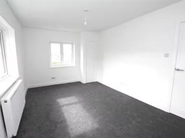 Nice 1 bedroom flat for rent in South Coast Road, Peacehaven.