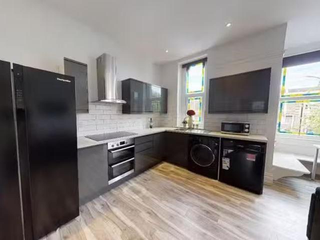 Cheap 1 bedroom house share for rent in Fishponds Road, Fishpo.