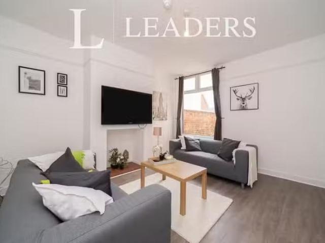 Unique 1 bedroom house share for rent in Whipcord Lane, CH1