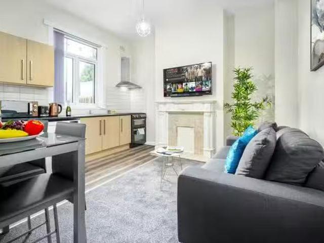 Deal! 1 BR Birmingham Road, West Bromwich