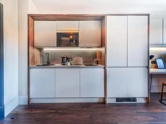 Just in! 1 BR Havelock Road