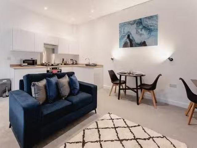 Cozy 1 BR Prescott Street