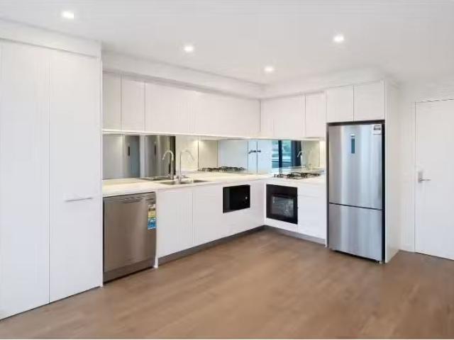 Nice 1 BR UNIT 214/38 KITCHENER PARADE, BANKSTOWN Apartment fo.