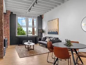 For Rent! 1 BR Vernon Terrace