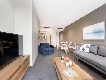 Nice 1 BR 1702/1 Freshwater Place, Southbank, VIC 3006